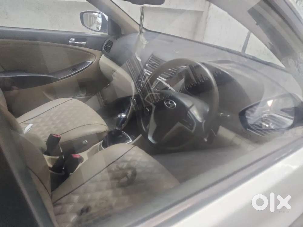 Hyundai Verna Diesel Mt 76000 Km 2014