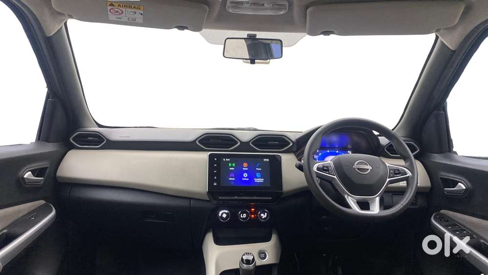 Nissan Magnite 1.0 Xv, 2022, Petrol
