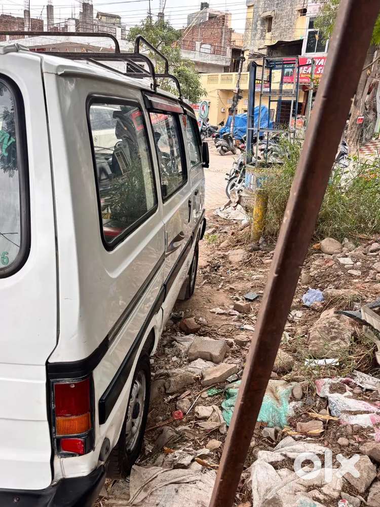 Maruti Suzuki Omni Petrol Well Maintained