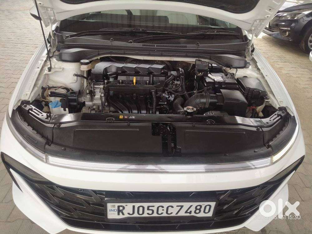 Hyundai Verna 1.5 Mpi Mt Sx (o), 2023, Petrol