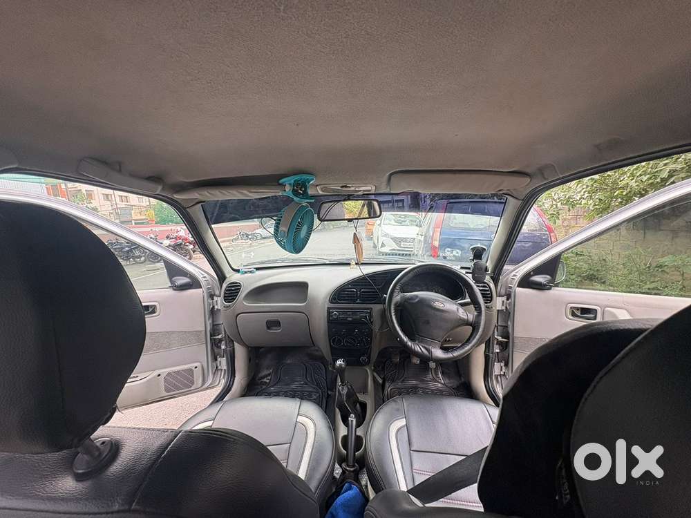 Ford Ikon Petrol Manual 2005 Km Driven