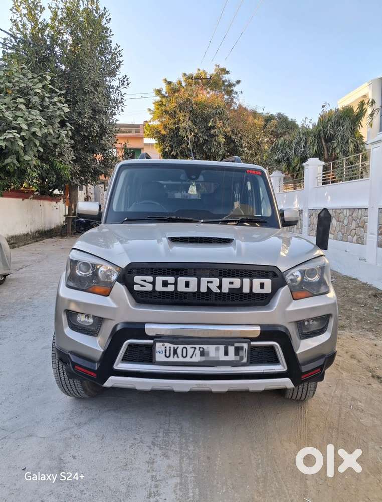 Mahindra Scorpio 2015