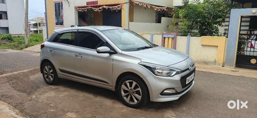Hyundai I20 2015 Top Model All Showroom History