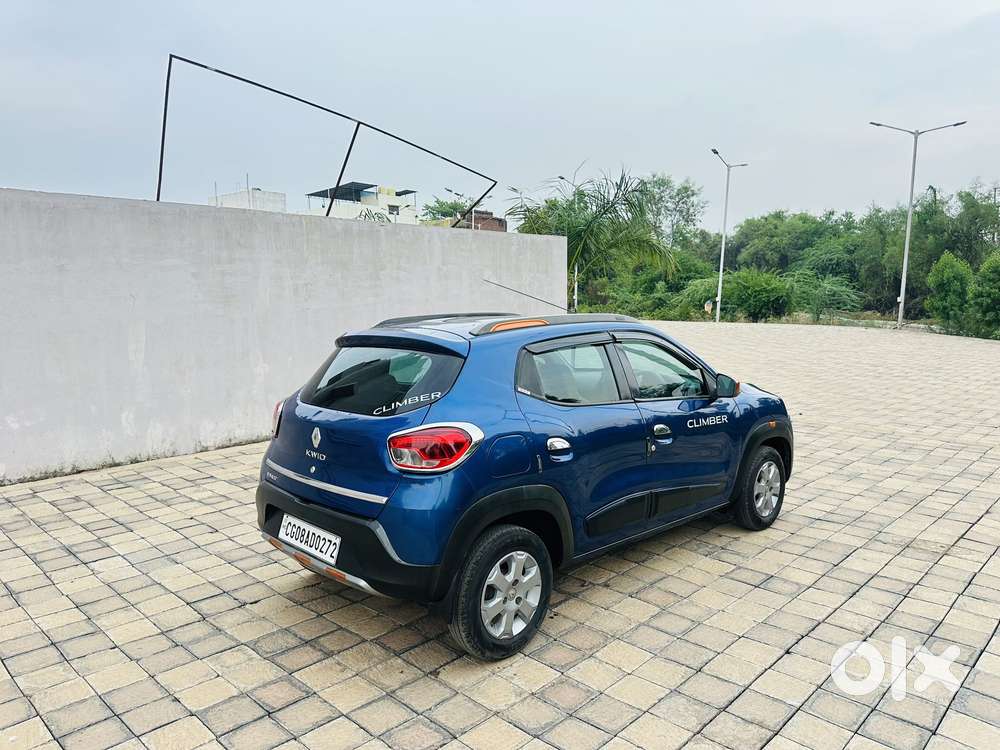 Renault Kwid 1.0 Climber (o) Dual Tone, 2017, Petrol
