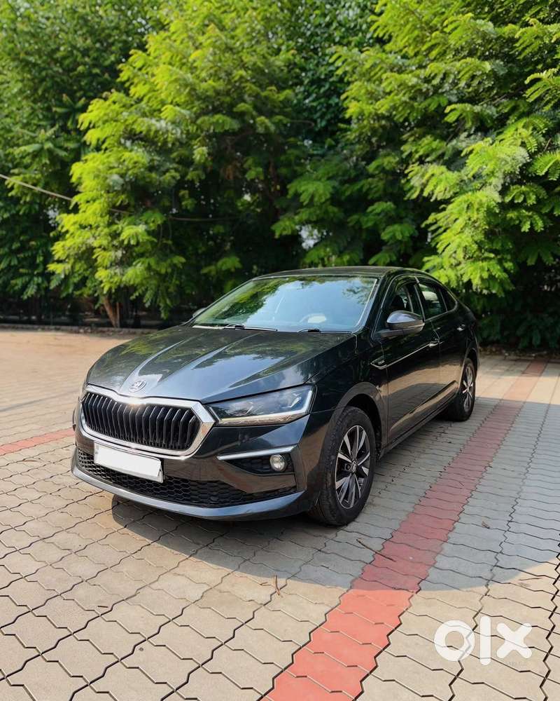 Skoda Slavia, 2023, Petrol