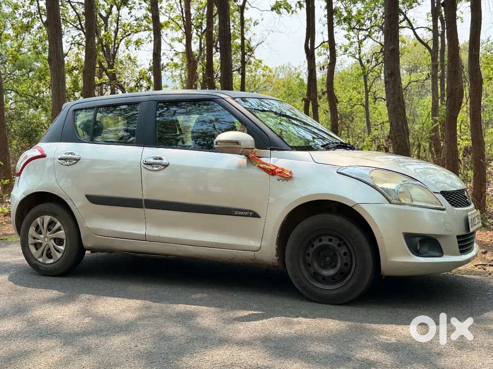 Maruti Suzuki Swift 2013 1.2 Vxi Rs