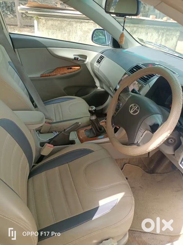 Toyota Corolla Altis 2010 Petrol