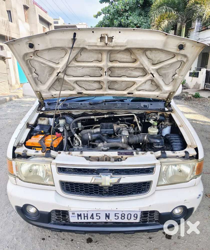 Chevrolet Tavera Neo 2016 Variant