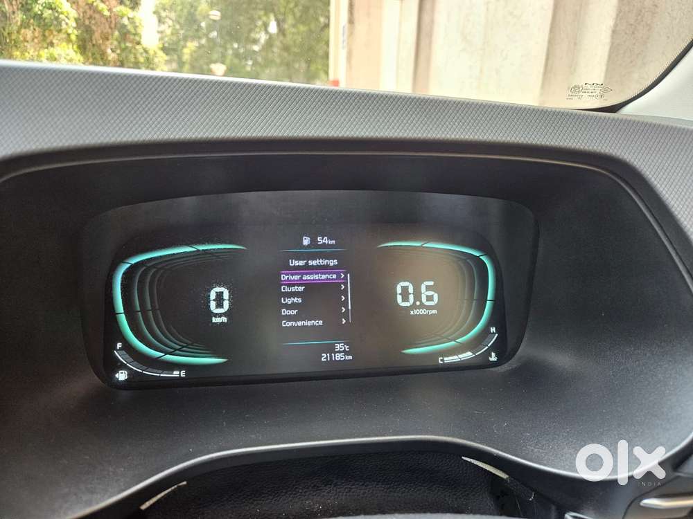 Kia Carens 1.4 Prestige Plus Turbo 7 Str, 2023, Petrol