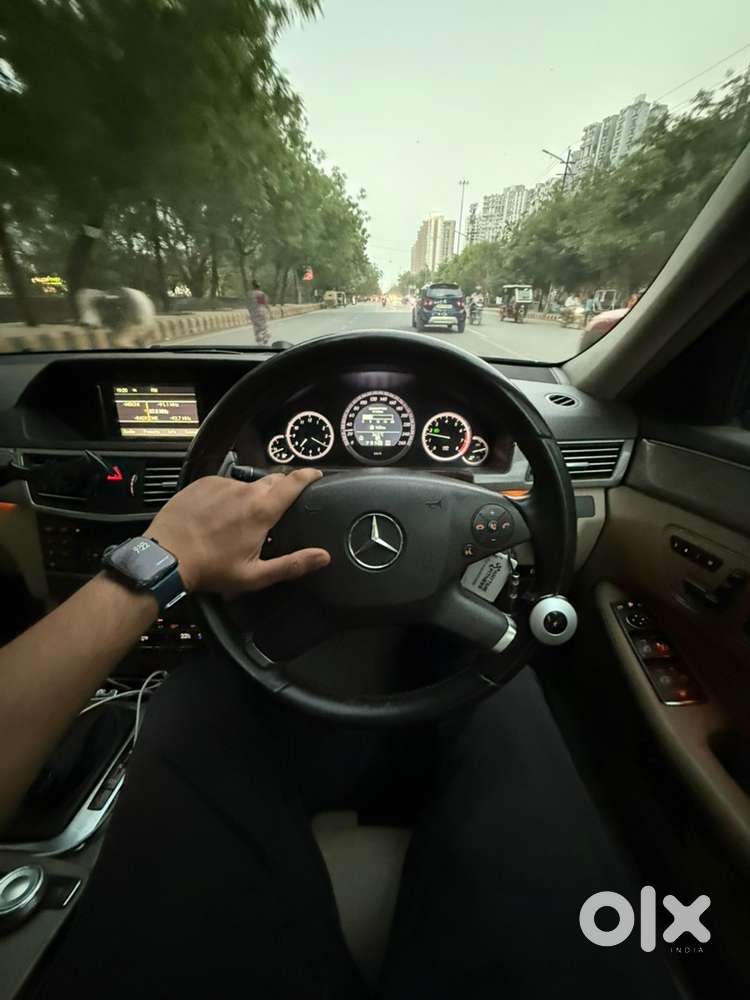 Mercedes-benz E-class 2012 Petrol 110000 Km Driven