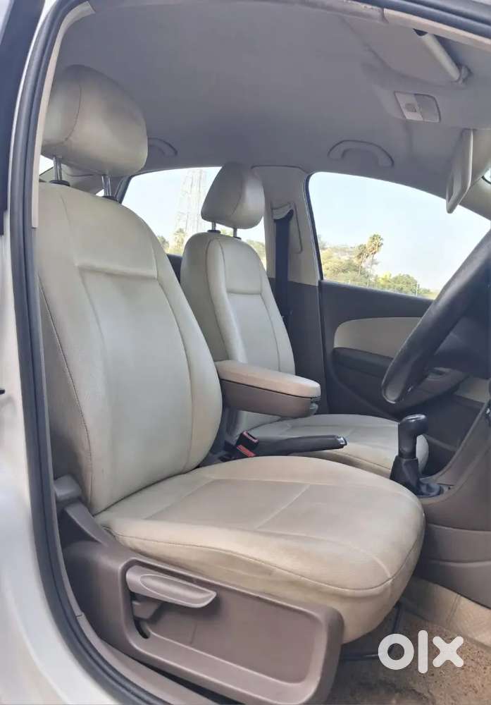 Skoda Rapid 1.6 Ambition 2012 Diesel Manual