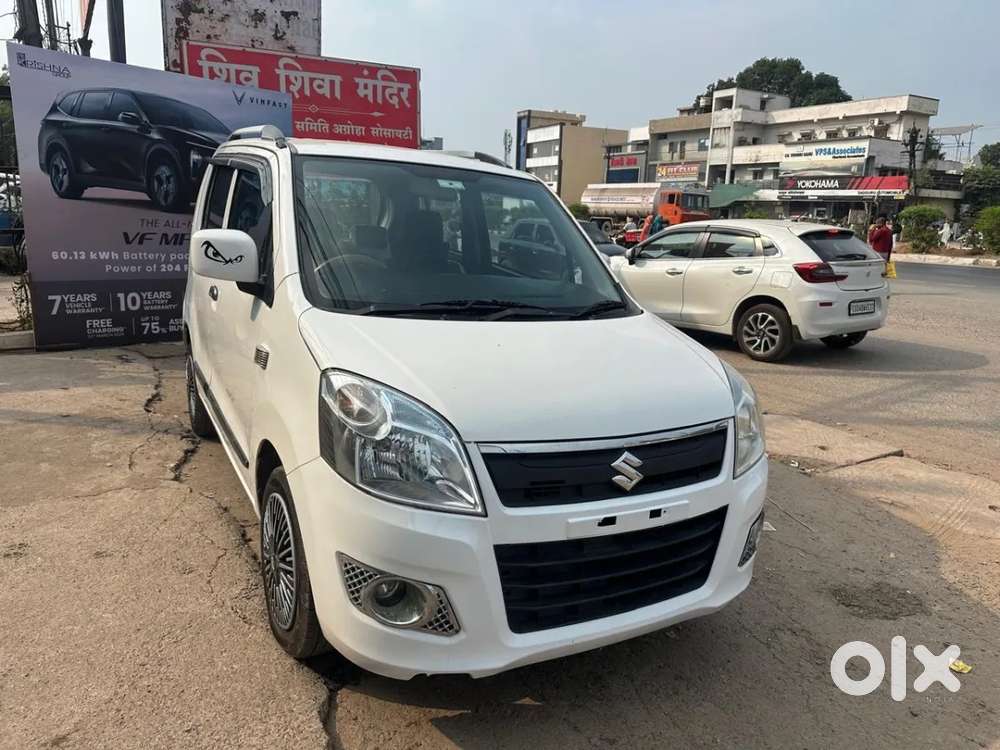 Maruti Suzuki Wagon R Vxi 1.0, 2017, Petrol