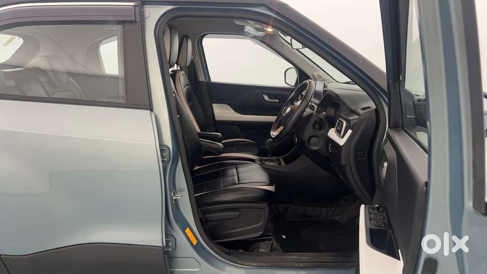 Tata Punch 1.2 Revotron Creative Amt Dual Tone, 2024, Petrol