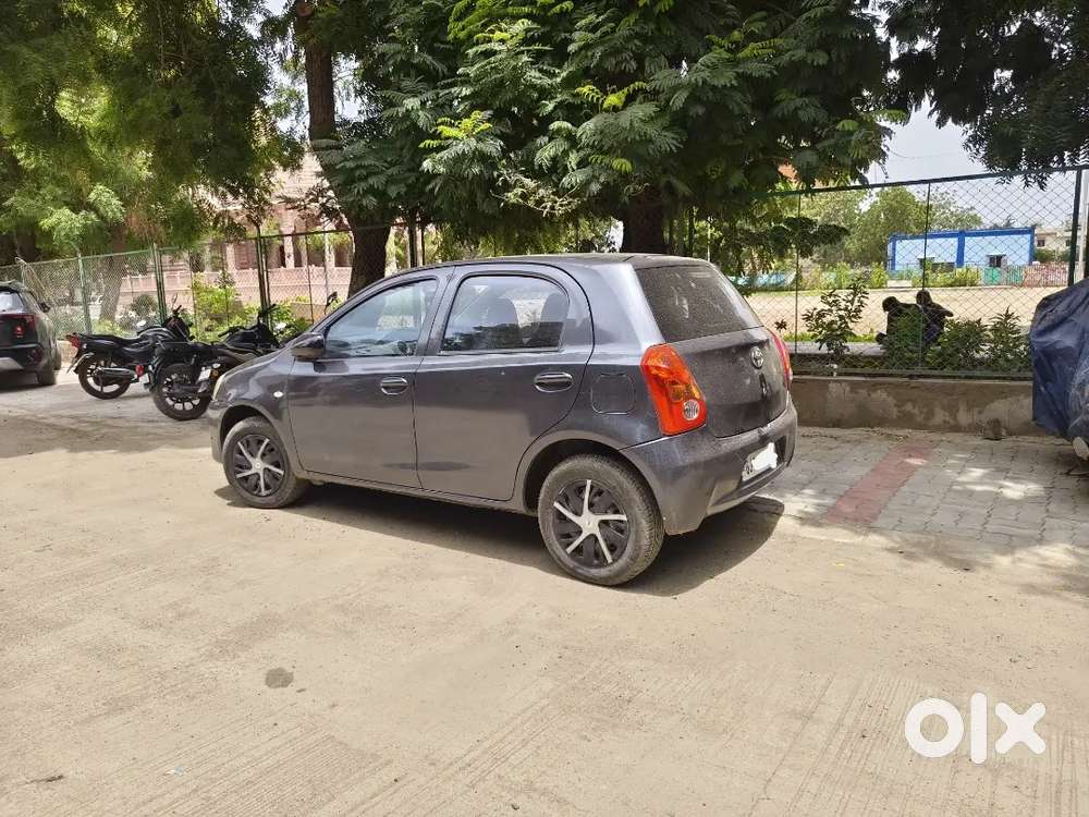 Toyota Etios Liva 2011 Car