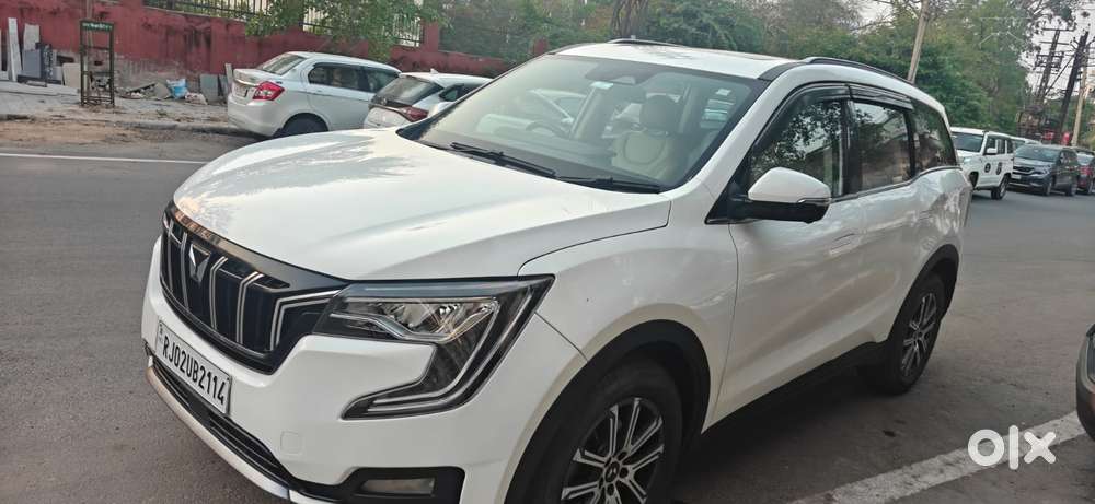 Mahindra Xuv700 2.2 Ax 7 Diesel At Luxury Pack Str, 2022, Diesel