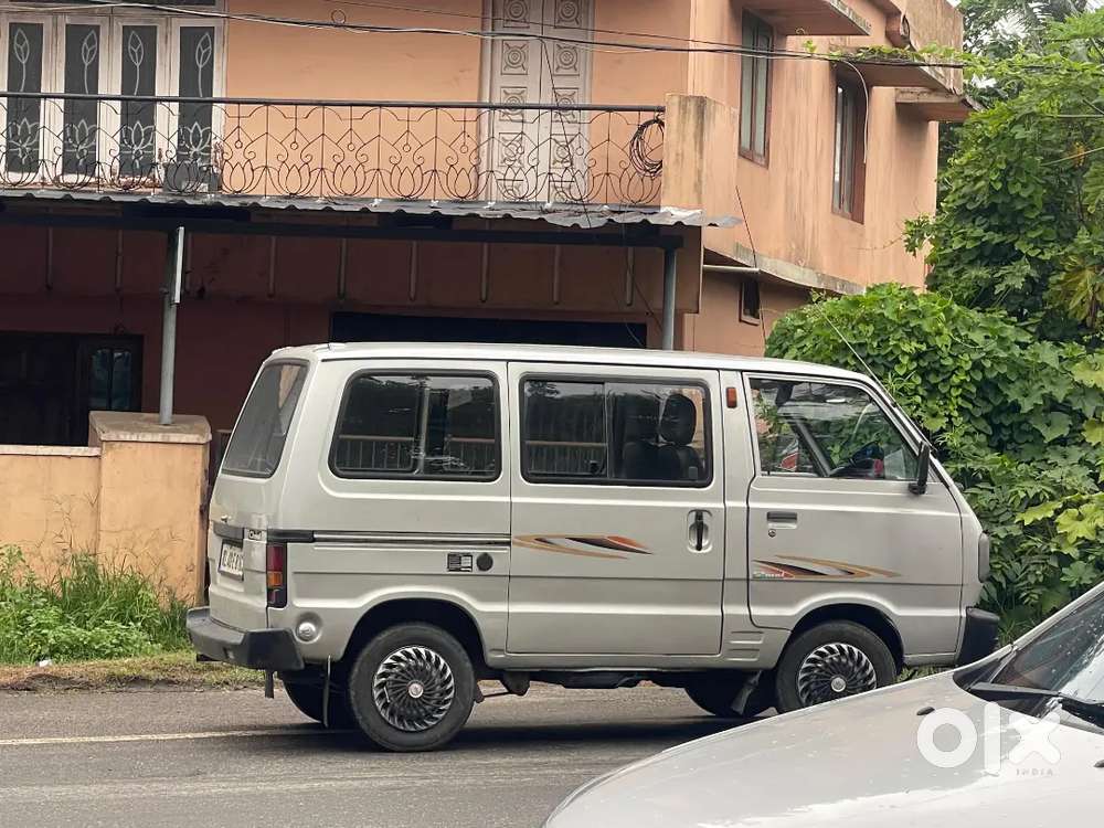 Maruti Suzuki Omni 5 Seater 2011