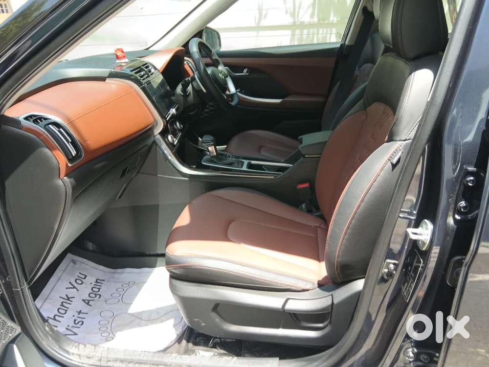 Hyundai Alcazar, 2023, Petrol