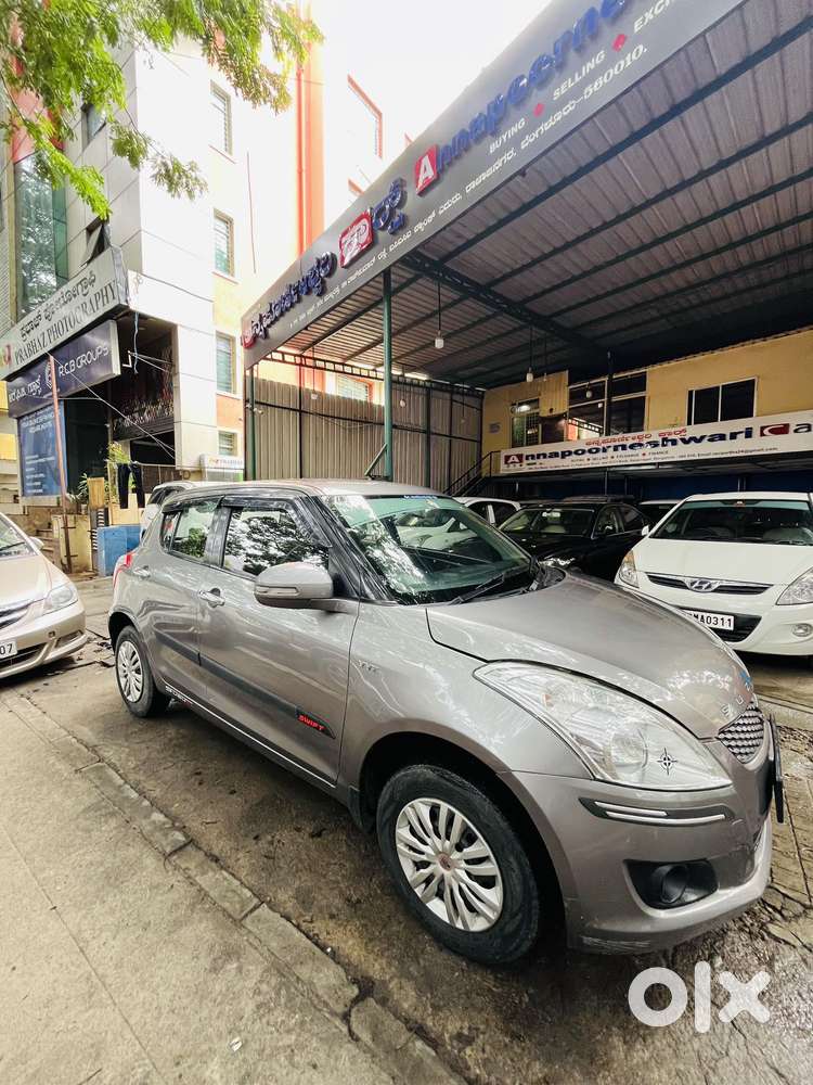 Maruti Suzuki Swift Vxi 1.2 Abs Bs-iv, 2014, Petrol