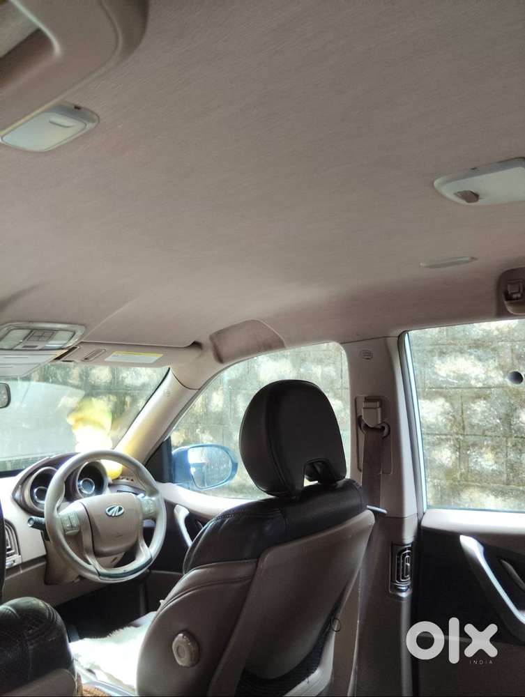 Mahindra Xuv500 At 2012