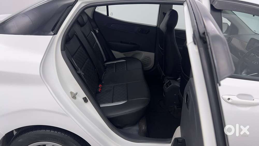 Hyundai Aura [2023-ongoing] 1.2 S Petrol Manual, 2020, Petrol