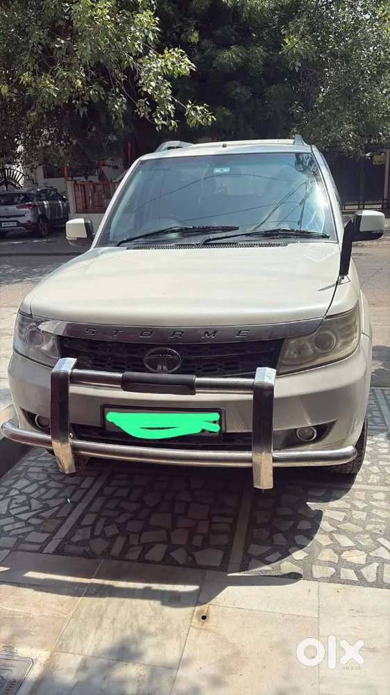Tata Safari Storme 2016 Diesel Manual Car