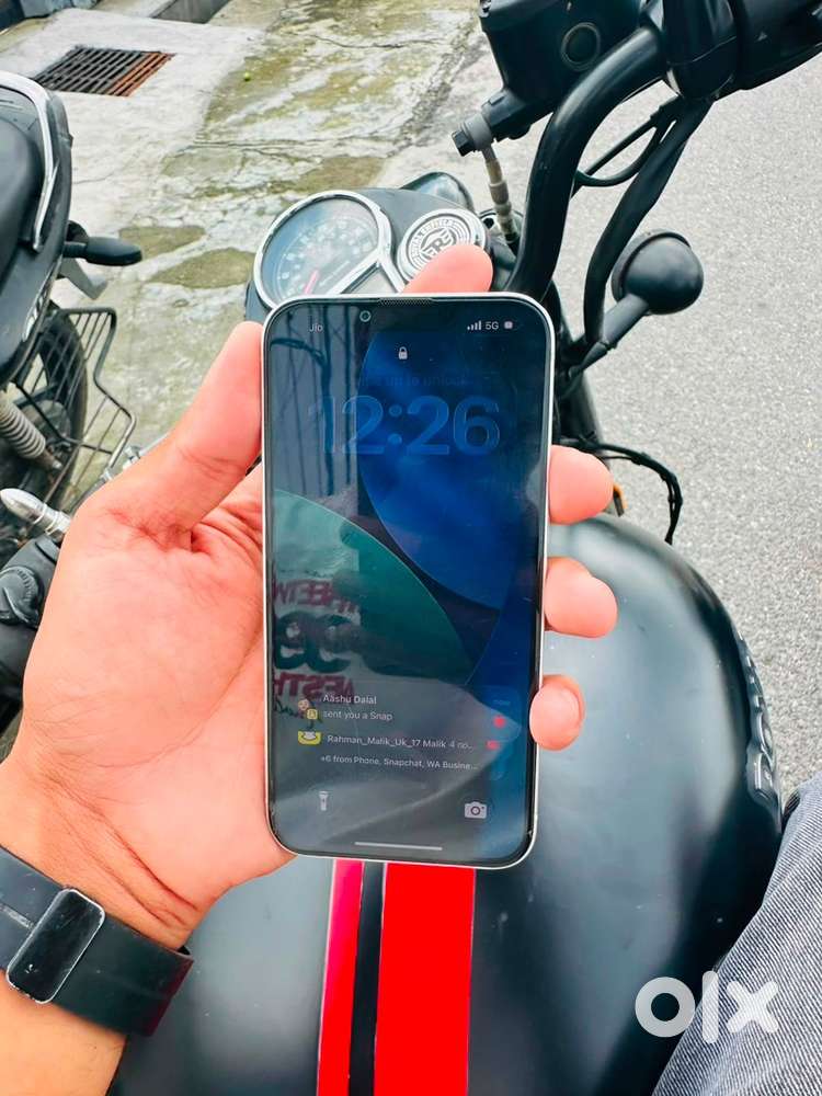 I phone 13 good condition