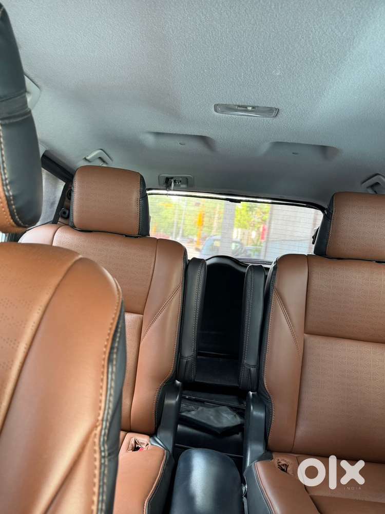 Toyota Innova Crysta Vx