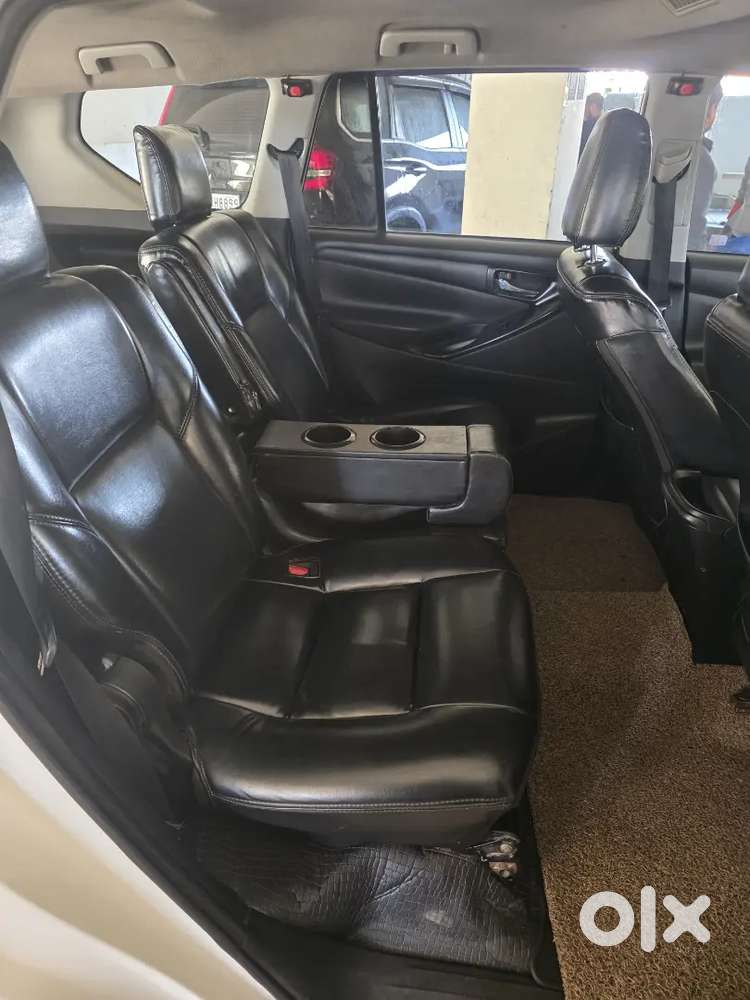 Innova Crysta 2019