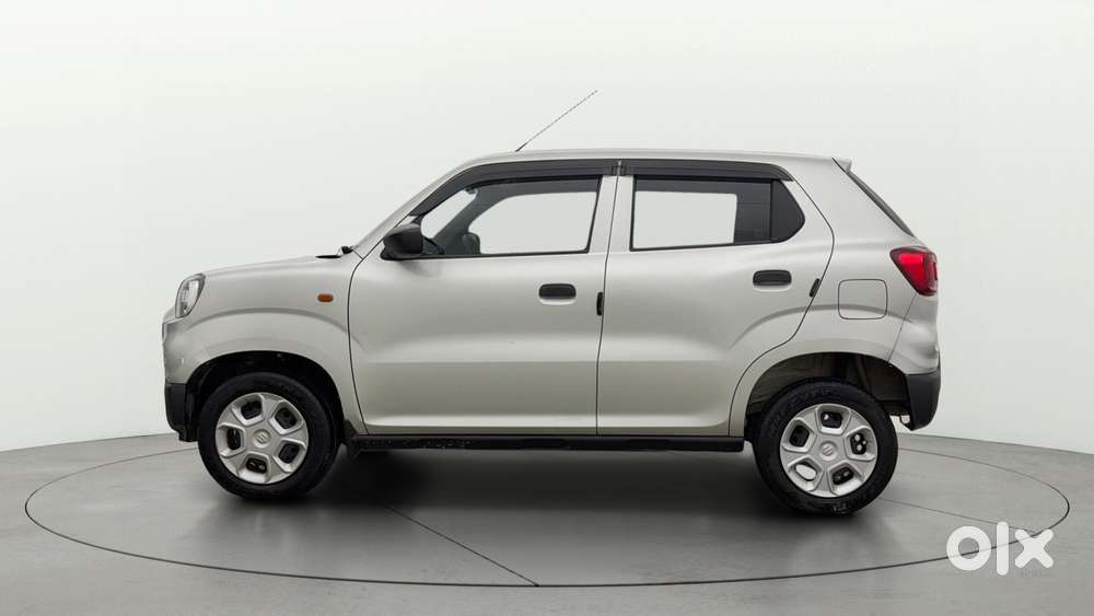 Maruti Suzuki S-presso Vxi, 2023, Petrol