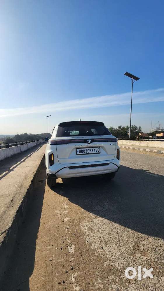 Maruti Suzuki Grand Vitara Petrol 30000 Km Driven With  Vip Number