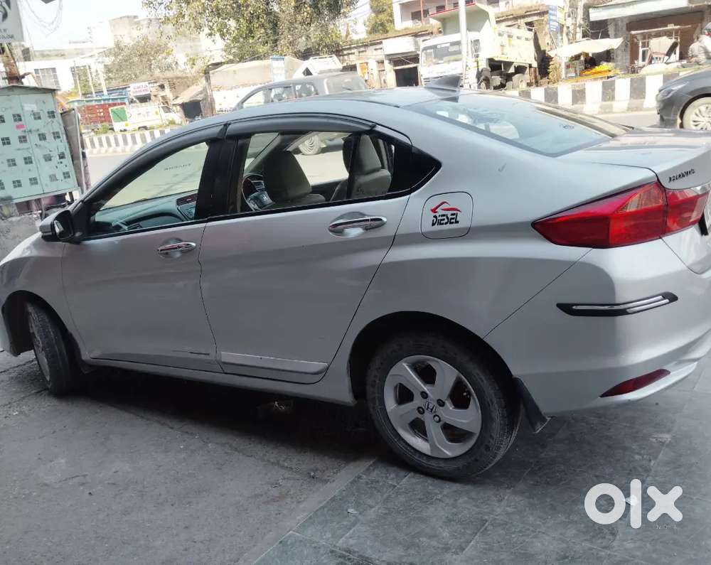 Honda City Top Model Sunroof Push Button Start