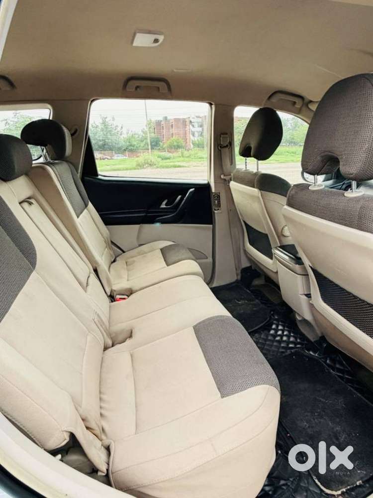 Mahindra Xuv500 W6 2wd, 2018, Diesel