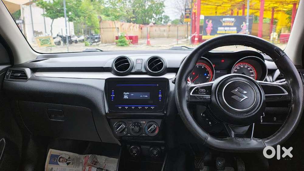 Maruti Suzuki Swift Vxi Optional, 2022, Petrol
