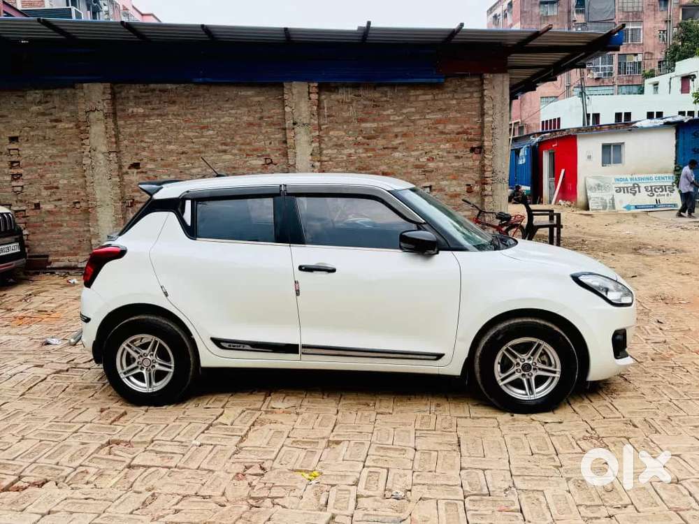 Maruti Suzuki Swift Vxi, 2021, Petrol