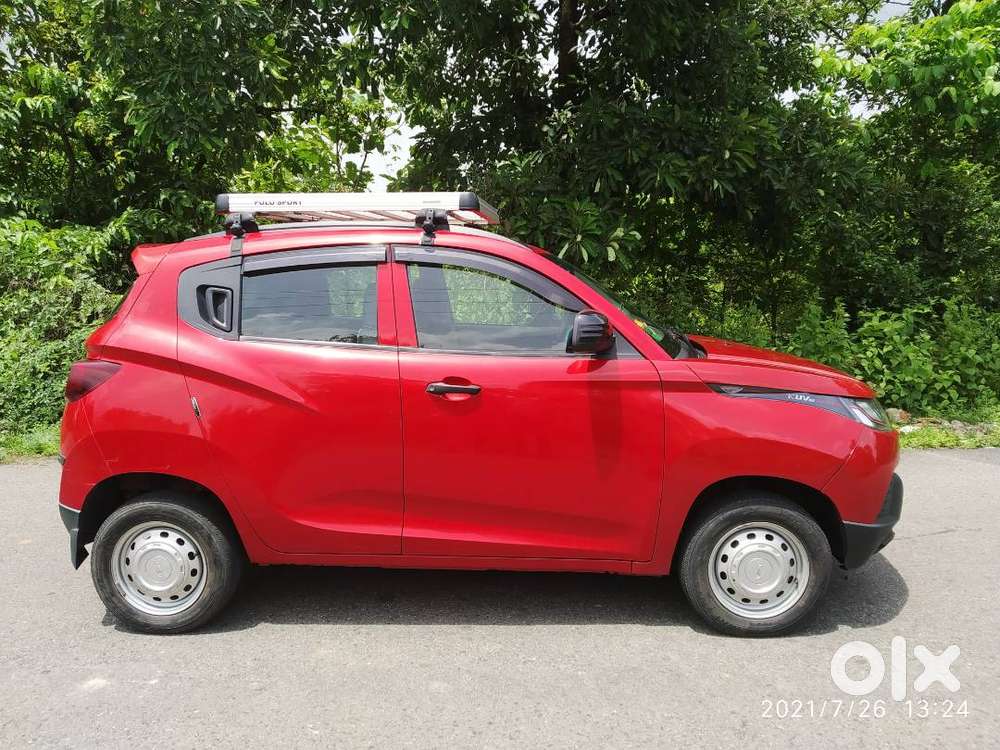 Mahindra Kuv 100 2017 Petrol Good Condition
