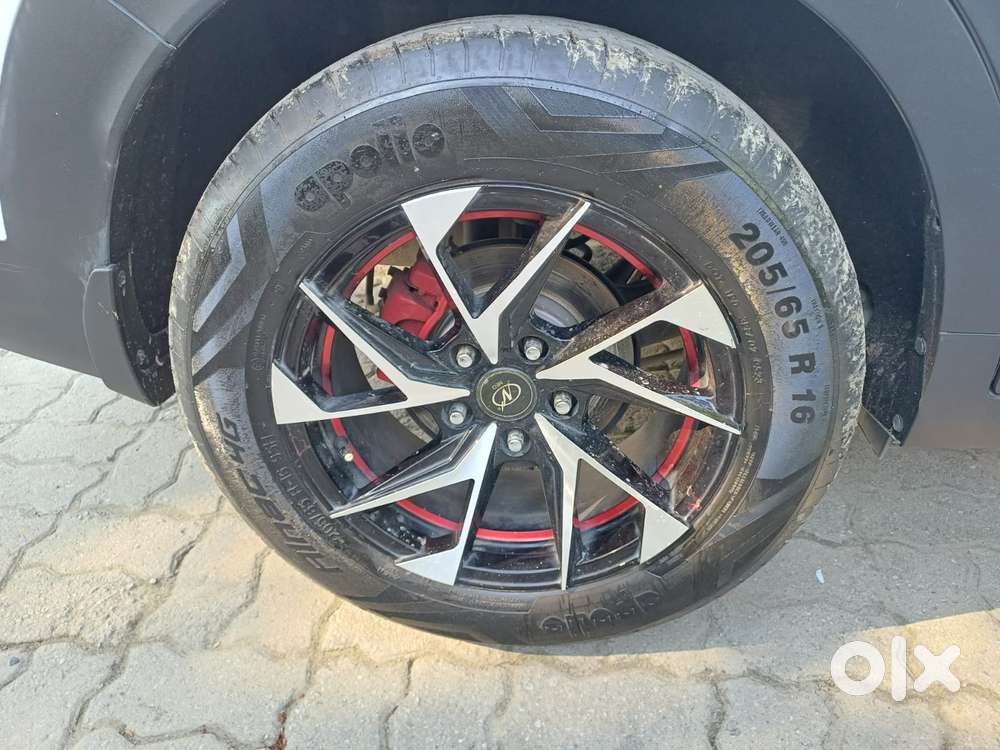 Kia Carens 1.5 Premium 7 Str, 2023, Petrol