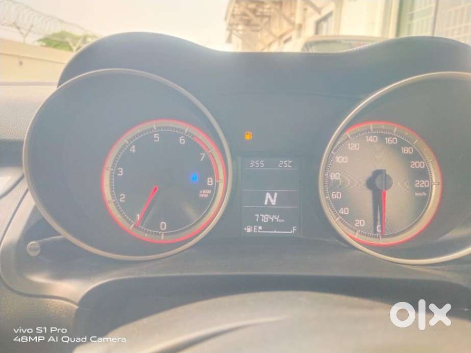 Maruti Suzuki Swift Vxi 1.2 Abs Bs-iv, 2019, Petrol