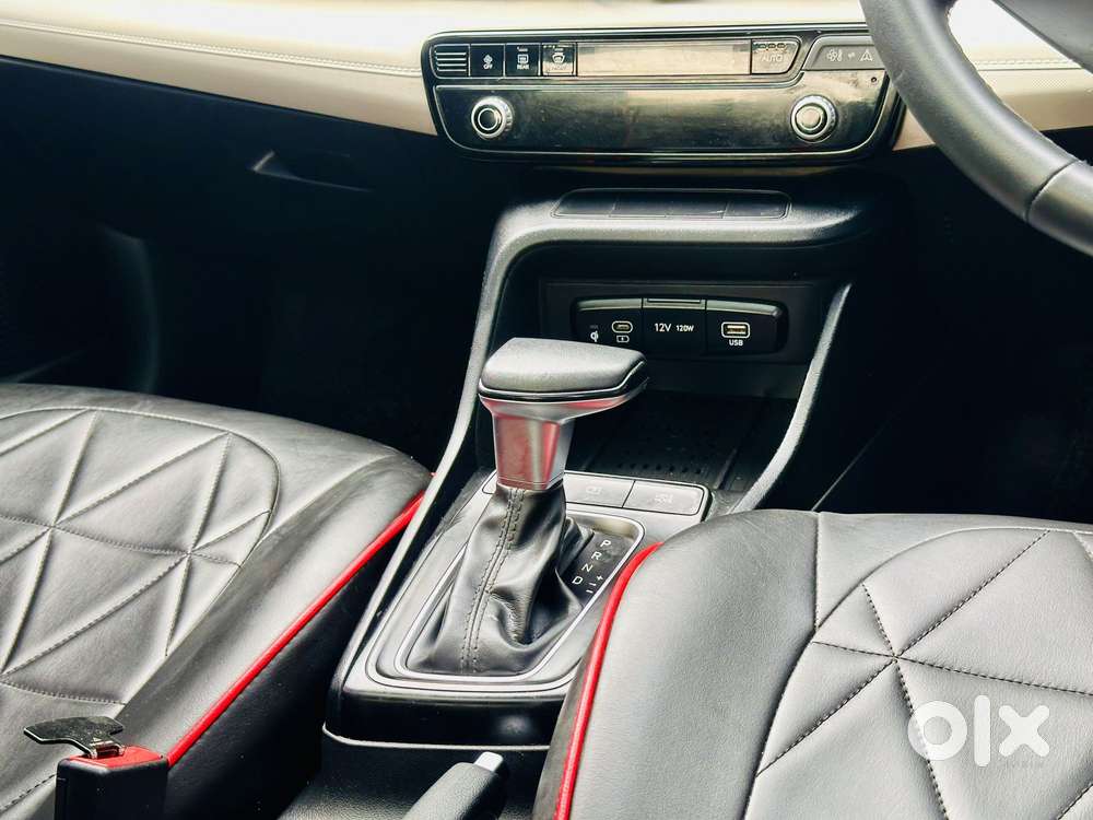 Hyundai Verna Sx 1.5 Petrol Ivt, 2023, Petrol