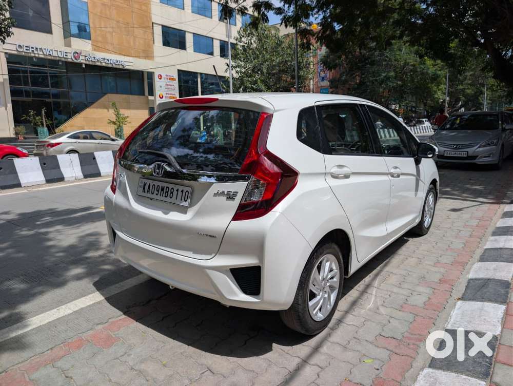 Honda Jazz V Automatic, 2015, Petrol