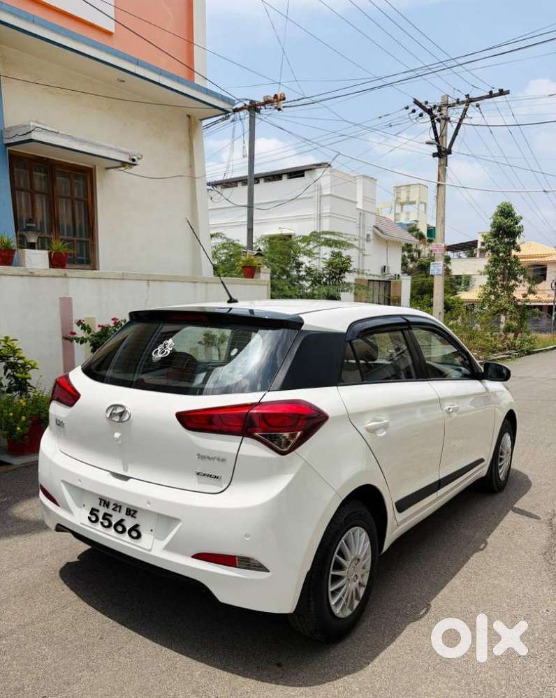 Hyundai I20 Sportz 1.4 Crdi 6 Speed Bs-iv, 2016, Diesel