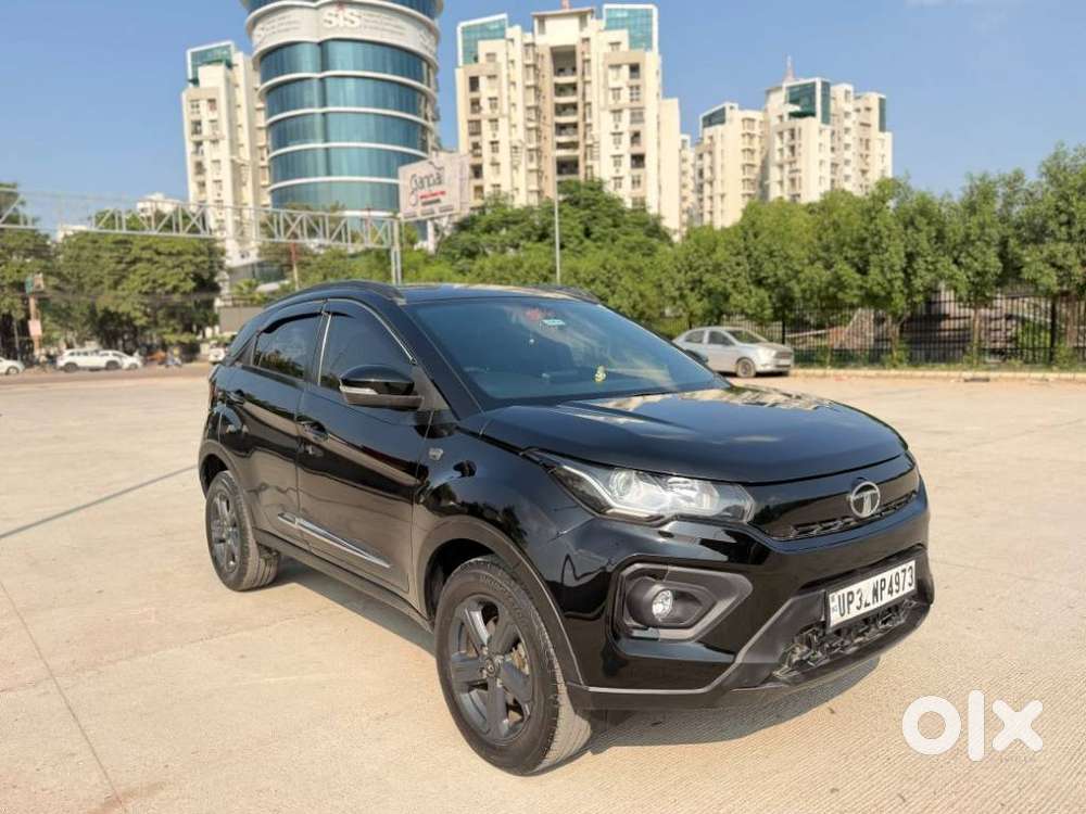 Tata Nexon, 2023, Petrol