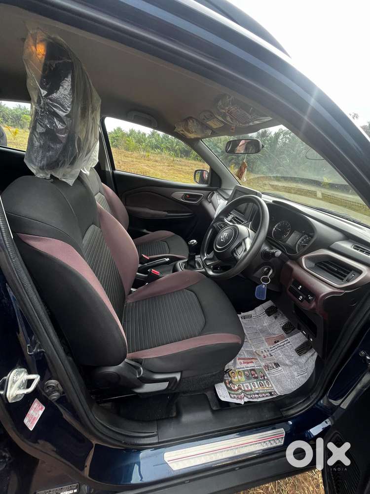 Maruti Suzuki Fronx Delta Plus 1.2l Mt, 2023, Petrol