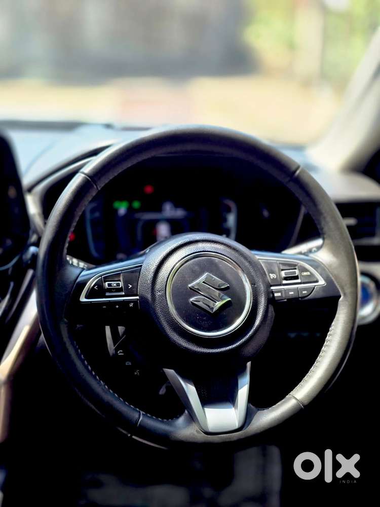 Maruti Suzuki Grand Vitara 1.5 Alpha Plus Dual Tone Intelligent Hybr..