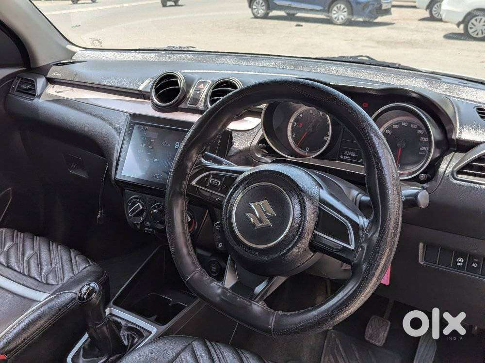 Maruti Suzuki Swift Vxi + Manual, 2022, Petrol