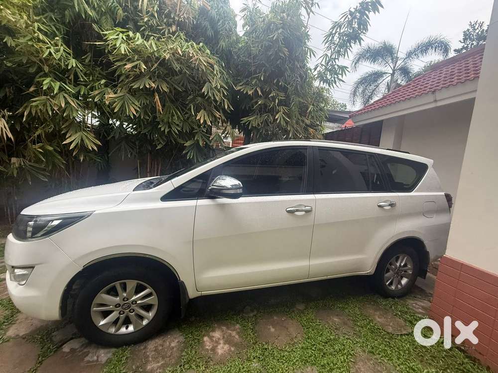 Toyota Innova Crysta 2017 Diesel Automatic