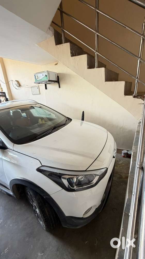 Hyundai I20 Active 2017 Km Driven