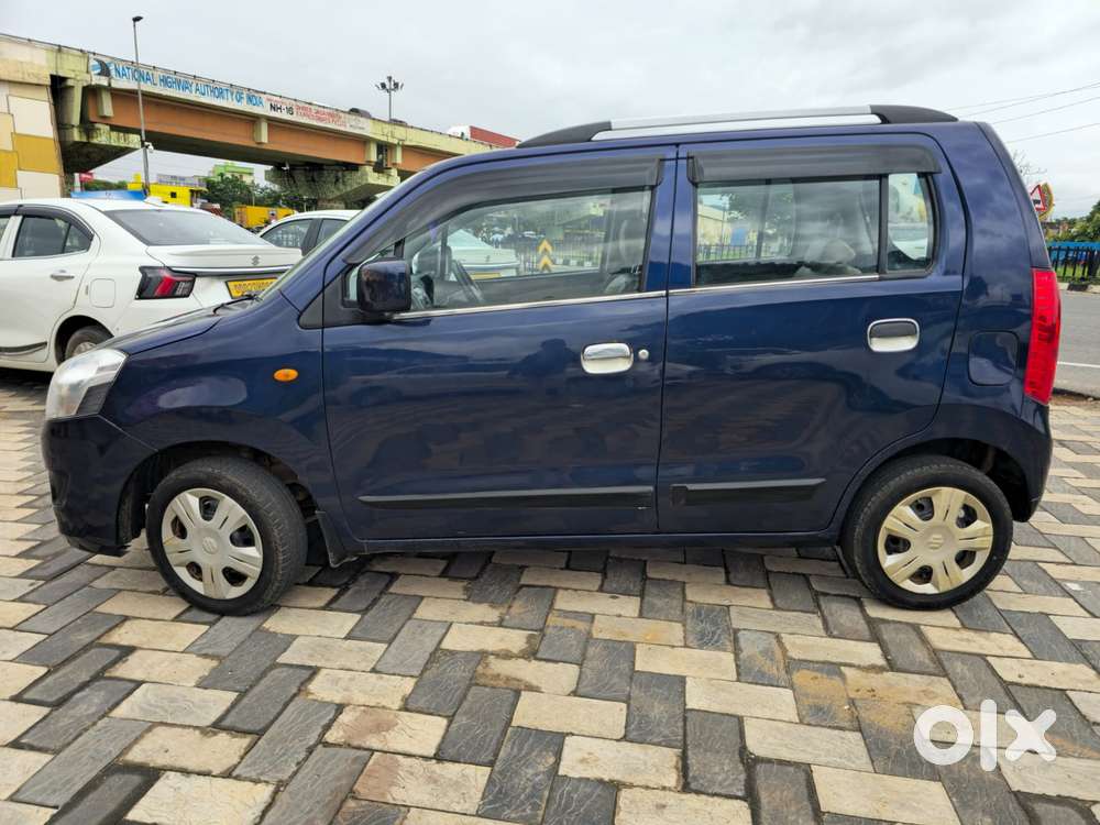 Maruti Suzuki Wagon R 1.0 Vxi Amt, 2018, Petrol