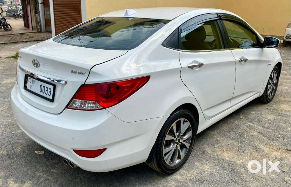 Hyundai Verna 1.6 Sx (o) Crdi, 2014, Petrol