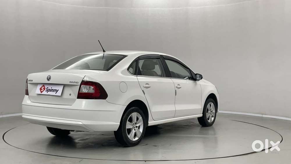Skoda Rapid 1.0 Ambition Tsi, 2020, Petrol