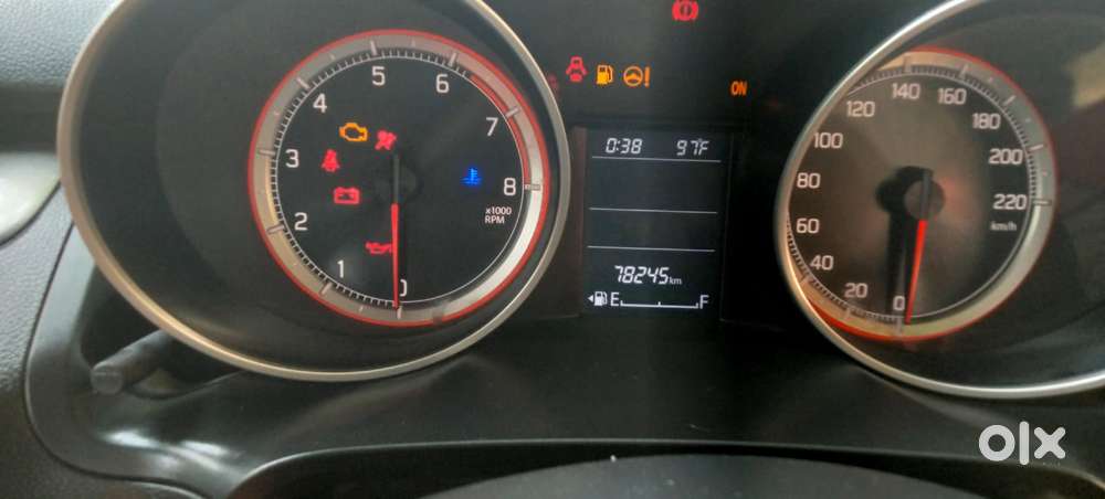 Maruti Suzuki Swift 2018 Zxi, 2019, Petrol